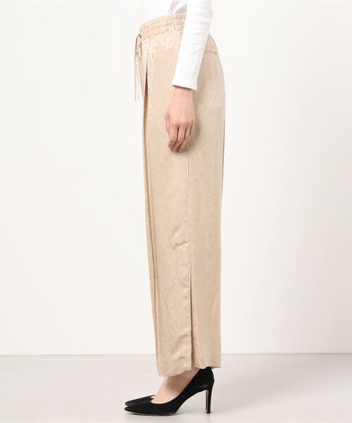 RITO(リト)の「RITO キュプラビスコースジャガードワイドパンツ(その他パンツ・レディース・ベージュ・36/34)」の3枚目の写真