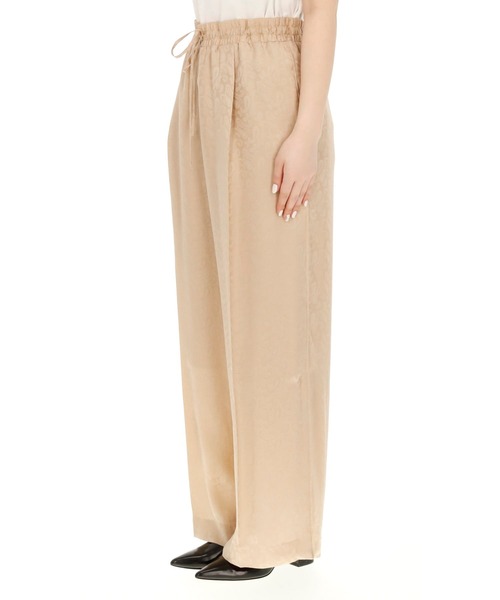 RITO(リト)の「RITO キュプラビスコースジャガードワイドパンツ(その他パンツ・レディース・ベージュ・36/34)」の4枚目の写真