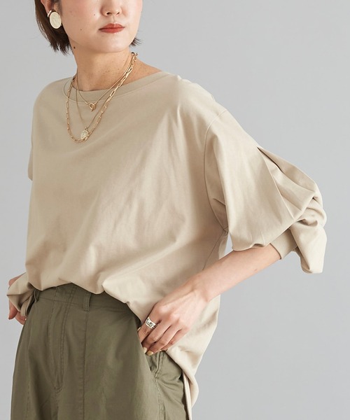 DouDou（ドゥドゥ）の「【WEB限定】袖タックTシャツ（Tシャツ/カットソー・レディース・ベージュ/オフホワイト/バイオレット・0）」の3枚目の写真