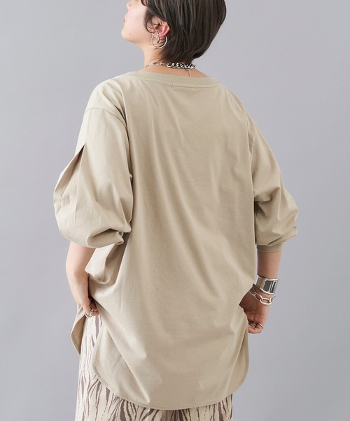 DouDou（ドゥドゥ）の「【WEB限定】袖タックTシャツ（Tシャツ/カットソー・レディース・ベージュ/オフホワイト/バイオレット・0）」の18枚目の写真