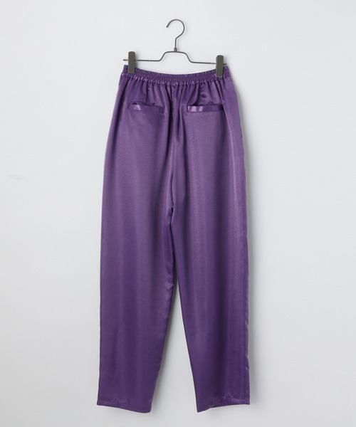 PAGEBOY（ページボーイ）の「グロッシーサテンイージーパンツ（その他パンツ・レディース・ブラック/パープル/クリーム・FREE）」の16枚目の写真