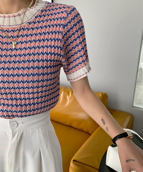 ABITOKYO（アビトーキョー）の「ハイネックボーダーニットプルオーバー（ニット/セーター・レディース・ベージュ/ブルー/ネイビー/パープル/ピンク・FREE）」の9枚目の写真