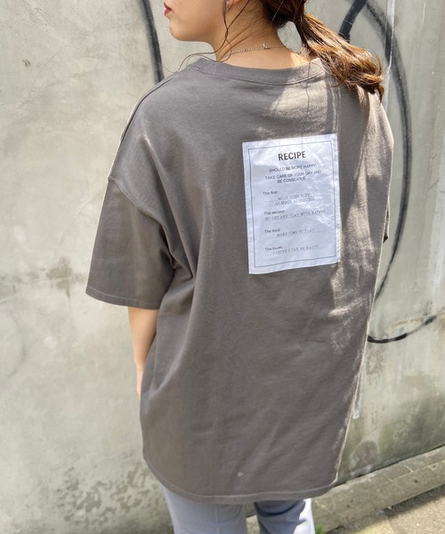 prose verse(プロズヴェール)の「RECIPEバックタグプリントTee(Tシャツ/カットソー・レディース・チャコールグレー/ブラウン/ライトベージュ/オフホワイト・フリ-)」の22枚目の写真