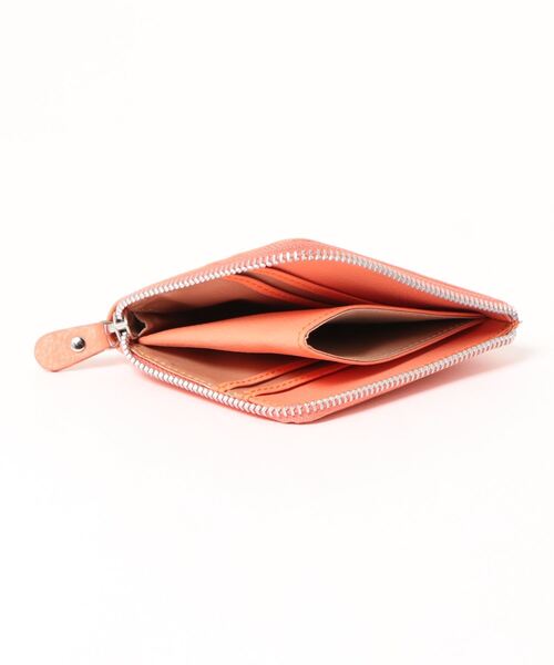 LBC（エルビーシー）の「リサイクルレザーL字型（財布・レディース・その他21/イエロー/ベージュ/ブラック/ミント・FREE）」の11枚目の写真