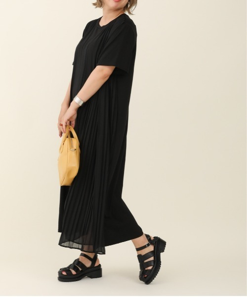 sakishimatokyo(サキシマトーキョー)の「「デザインプリーツワンピース」(ワンピース・レディース・ホワイト/ブラック/グレー・FREE)」の10枚目の写真