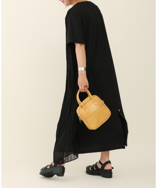 sakishimatokyo(サキシマトーキョー)の「「デザインプリーツワンピース」(ワンピース・レディース・ホワイト/ブラック/グレー・FREE)」の14枚目の写真