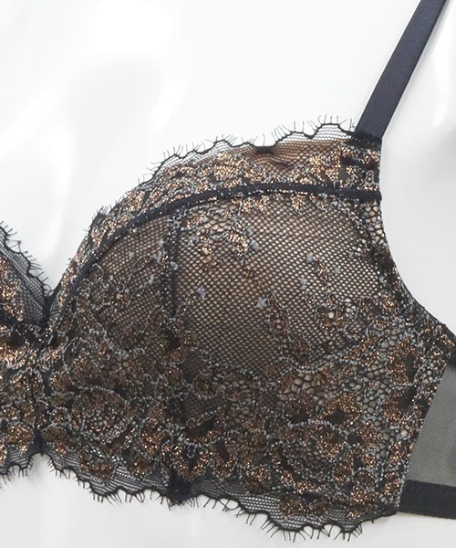 ANNEBRA(アンブラ)の「Bridal 3/4はぎカップブラジャー(ブラジャー・レディース・グレー/ブラック・D75/F75/C70/G75/B75/E75/G70/D70/E70/F70/C75/B70/E80/C80/D80)」の12枚目の写真