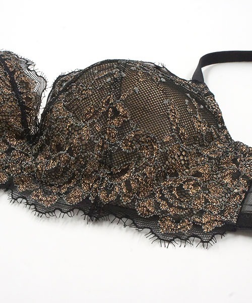 ANNEBRA(アンブラ)の「Bridal 3/4はぎカップブラジャー(ブラジャー・レディース・グレー/ブラック・D75/F75/C70/G75/B75/E75/G70/D70/E70/F70/C75/B70/E80/C80/D80)」の3枚目の写真