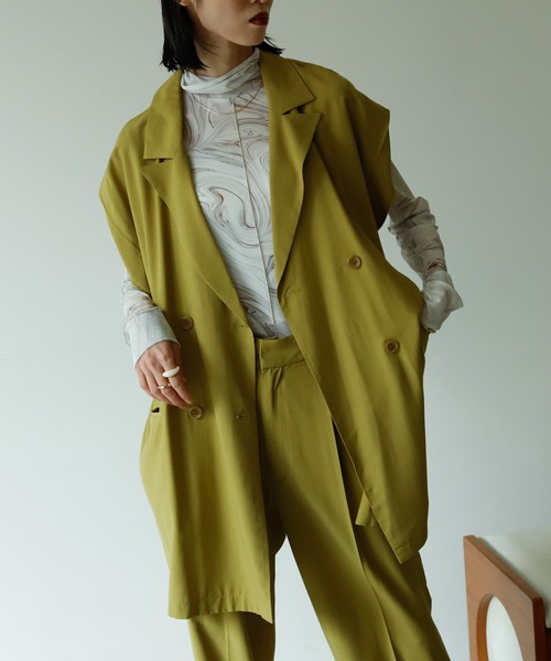 VACANCY(ヴァカンシー)の「SET UP double vest(ベスト・レディース・ブラウン/ブラック/グリーン・FREE)」の3枚目の写真