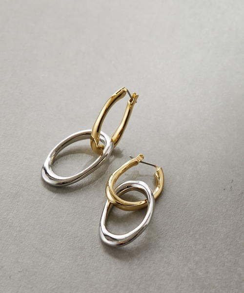ear PAPILLONNER(イアパピヨネ)の「2色リングピアス(ピアス(両耳用)・レディース・ゴールド・FREE)」の1枚目の写真