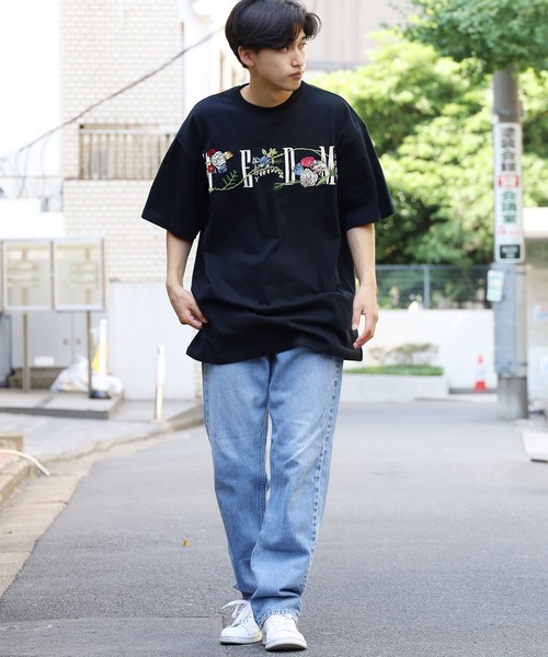 M.E.D.M（エムイーディーエム）の「M.E.D.M/エムイーディーエム MEDM Flowers Tee / MEDM Tシャツ（Tシャツ/カットソー・メンズ・ホワイト/ブラック・M/L/XL）」の14枚目の写真