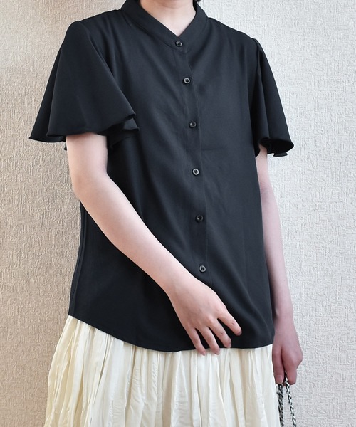 Coo+i（クーイ）の「フレア スリーブ ブラウス（シャツ/ブラウス・レディース・ホワイト/ブラック/ベージュ/ネイビー/グレー/ピンク/ブルー/ホワイト系その他/ブラック系その他/ホワイト系その他2/ブラック系その他2・M/L）」の5枚目の写真