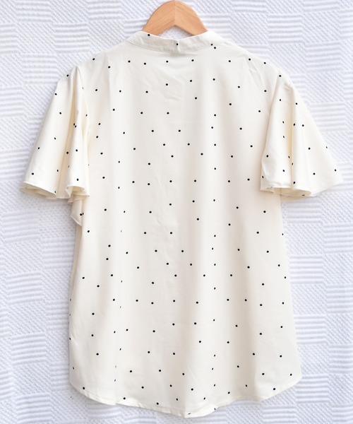 Coo+i（クーイ）の「フレア スリーブ ブラウス（シャツ/ブラウス・レディース・ホワイト/ブラック/ベージュ/ネイビー/グレー/ピンク/ブルー/ホワイト系その他/ブラック系その他/ホワイト系その他2/ブラック系その他2・M/L）」の21枚目の写真