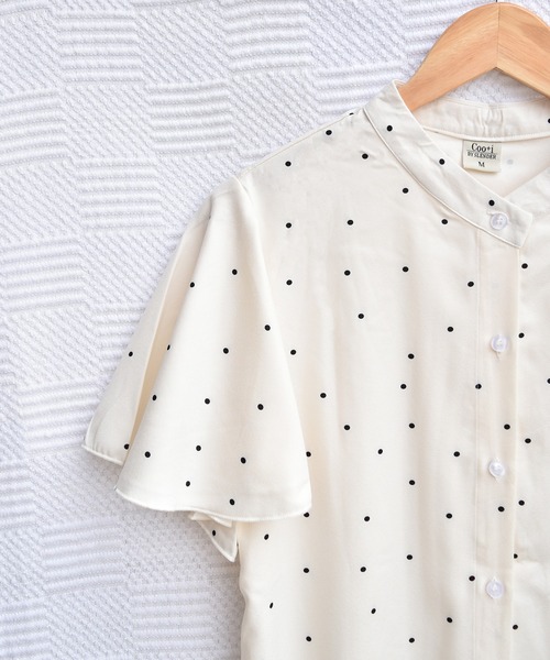 Coo+i（クーイ）の「フレア スリーブ ブラウス（シャツ/ブラウス・レディース・ホワイト/ブラック/ベージュ/ネイビー/グレー/ピンク/ブルー/ホワイト系その他/ブラック系その他/ホワイト系その他2/ブラック系その他2・M/L）」の19枚目の写真