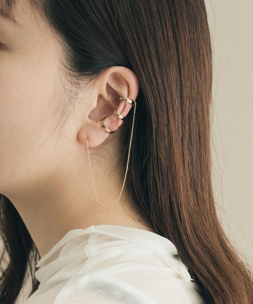 SMELLY(スメリー)の「ラインチェーンコンビイヤカフ(イヤーカフ・レディース・ゴールド・-)」の1枚目の写真