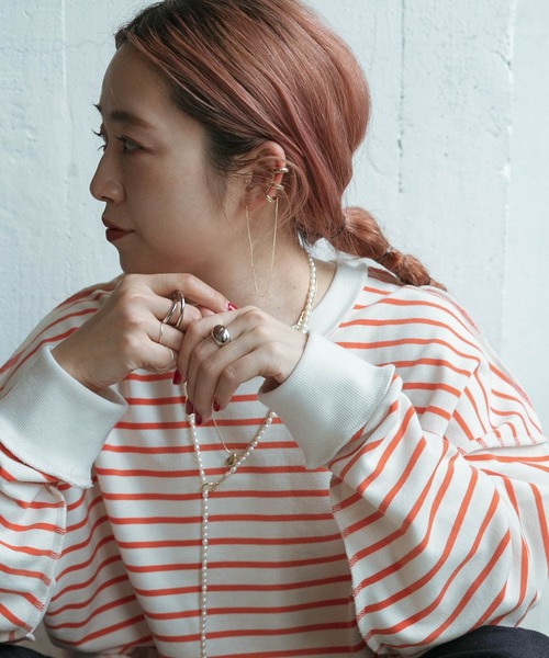 SMELLY(スメリー)の「ラインチェーンコンビイヤカフ(イヤーカフ・レディース・ゴールド・-)」の2枚目の写真