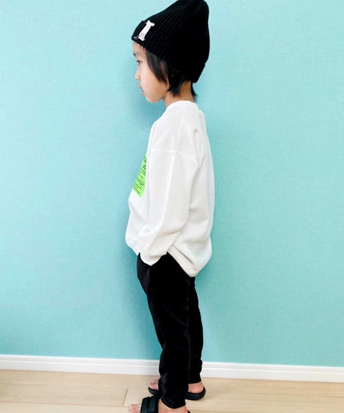 THE CASUAL（カジュアル）の「セットアップ クルーネック スウェット ジョガー パンツ キッズ（スウェット・キッズ・ブラック/オフホワイト/モカ/チャコール・120cm/140cm/130cm/160cm/110cm/150cm）」の10枚目の写真