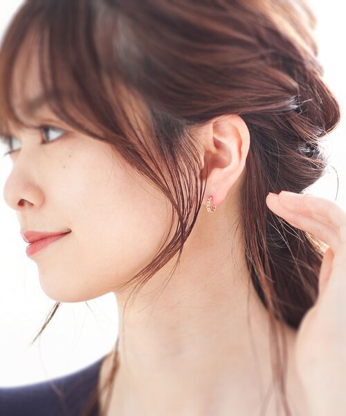 COCOSHNIK(ココシュニック)の「K10丸キヘイ フープピアス(ピアス(両耳用)・レディース・ホワイト系その他7・00)」の10枚目の写真