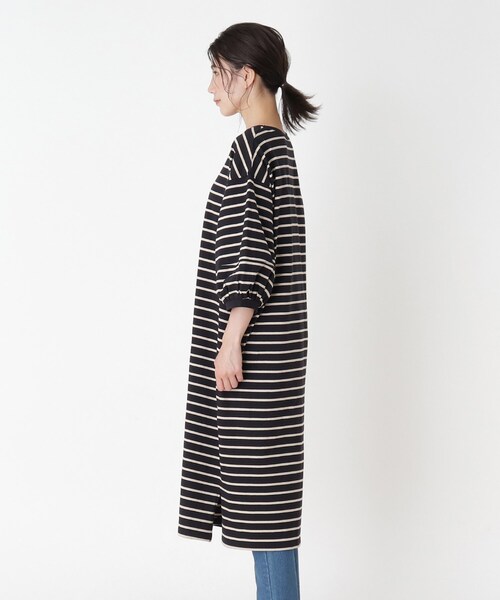 SHOO・LA・RUE（シューラルー）の「◆ランタンスリーブロングワンピース（ワンピース・レディース・ブラック/ダークグリーン/ダークブラウン/ブラック系2・00）」の5枚目の写真