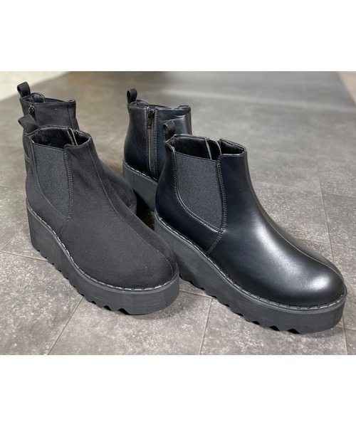 Elvis Luce（エルビスルーチェ）の「ElvisLuce(エルビスルーチェ) シャークソール厚底サイドゴア ブーツ（ブーツ・レディース・ブラック/ブラック系その他・L/LL/S/M）」の21枚目の写真