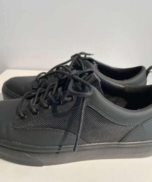 MAISON MAVERICK PRESENTS（メゾンマベリックプレゼンツ）の「MAISON MAVERICK PRESENTS（メゾン・マベリック・プレゼンツ）M2097/ローカットスニーカー/ゴアテックス（スニーカー・レディース・ブラック/カーキ・23/24/22.5/24.5/23.5）」の3枚目の写真