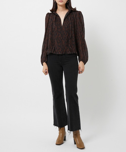 GANNI（ガニー）の「【GANNI】Pleated Georgette Blouse（シャツ/ブラウス・レディース・ブラウン・36）」の2枚目の写真