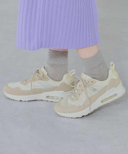 ORTR（オーアールティーアール）の「厚底エアスニーカー OT3717（スニーカー・レディース・ホワイト/ブラック・40/38/35/36/37/39）」の21枚目の写真