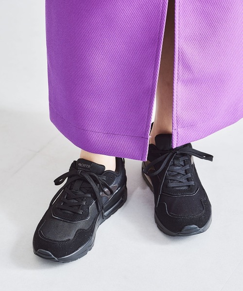 ORTR（オーアールティーアール）の「厚底エアスニーカー OT3717（スニーカー・レディース・ホワイト/ブラック・40/38/35/36/37/39）」の18枚目の写真