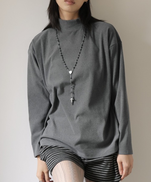 Ulysses（ユリシス）の「ハイネックシンプルカットソー（Tシャツ/カットソー・レディース・ホワイト/ブラック/グレー/ベージュ/ブラウン/ライトブラウン/ネイビー/ホワイト系その他/ブラック系その他・S/M/L）」の5枚目の写真