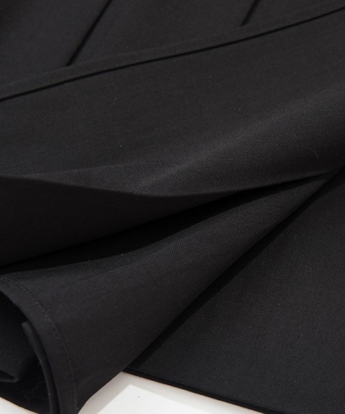 Fano Studios（ファノ ストゥディオズ）の「【Fano Studios】Asymmetry waist pleated skirt FD21B012（スカート・レディース・ブラック・L/M/S）」の14枚目の写真