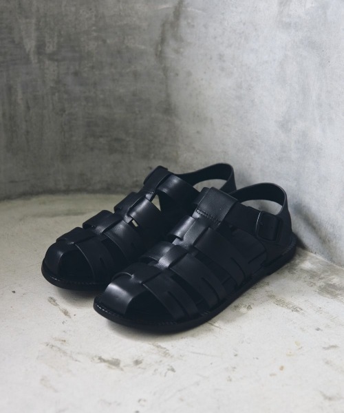 【美品】TODAYFUL レザーベルトサンダル 38 TODAYFUL（トゥデイフル）の「TODAYFUL(トゥデイフル) 