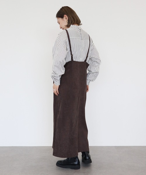 AMERICAN HOLIC（アメリカンホリック）の「コール天Vネックキャミワンピース（ワンピース・レディース・ブラウン/ブルー・M/L）」の4枚目の写真