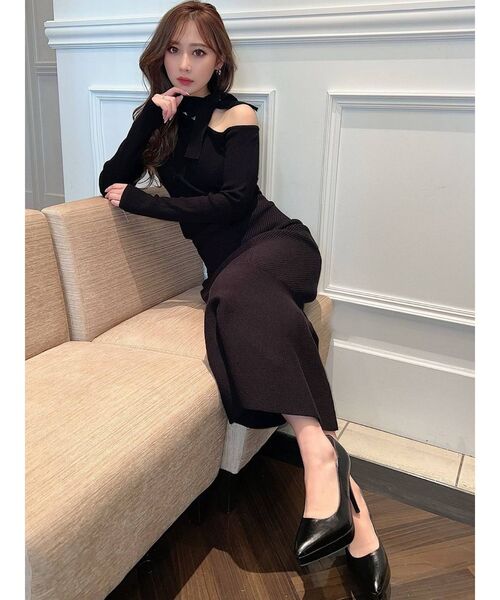 RESEXXY(リゼクシー)の「ワンショルチョーカーニット(ニット/セーター・レディース・ホワイト/ブラック/ベージュ/ミント・FREE)」の5枚目の写真