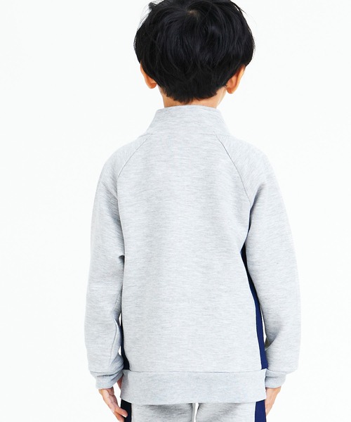 DILASH（ディラッシュ）の「ソフトクッションスウェットジャケット（ブルゾン・キッズ・ブラック/グレー・140/80/90/130/150/110/100/120）」の6枚目の写真