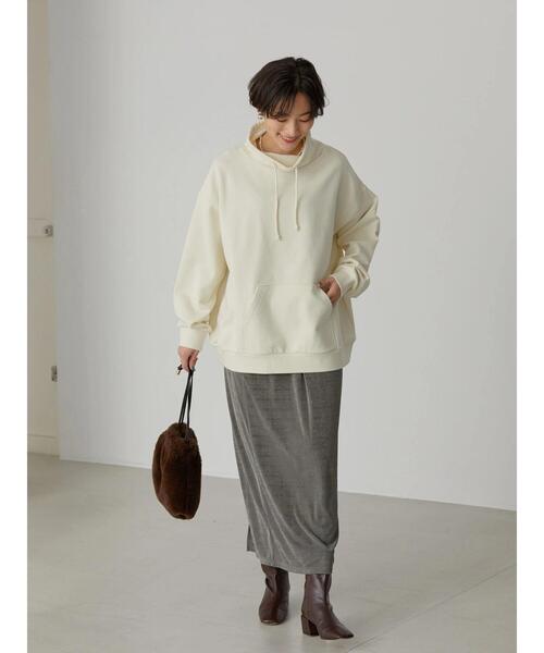 AMERICAN HOLIC（アメリカンホリック）の「ハイネックポケット付き裏毛プルオーバー（スウェット・レディース・ブラック/アイボリー/モカ・L/M）」の20枚目の写真