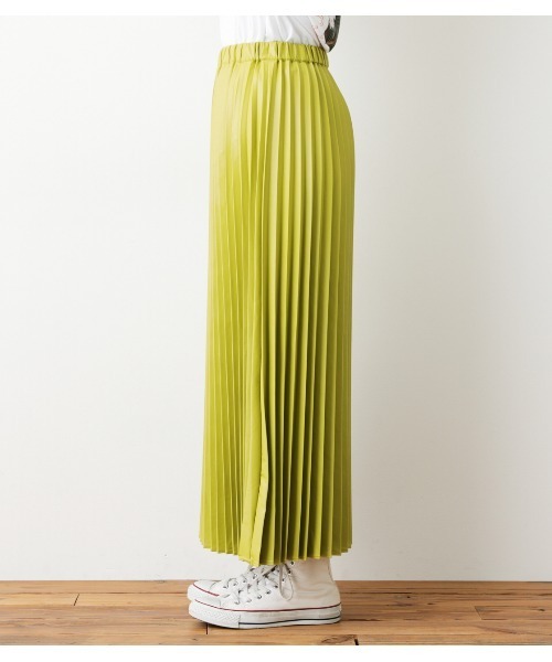 RODEO CROWNS WIDE BOWL（ロデオクラウンズワイドボウル）の「Fレザーカラープリーツスカート（スカート・レディース・アイボリー/ライトグリーン/ブラック・FREE）」の11枚目の写真