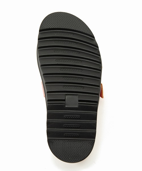 Casselini（キャセリーニ）の「Casselini(キャセリーニ)ダブルベルトミュール（サンダル・レディース・ブラック/レッド・S/M/L）」の4枚目の写真