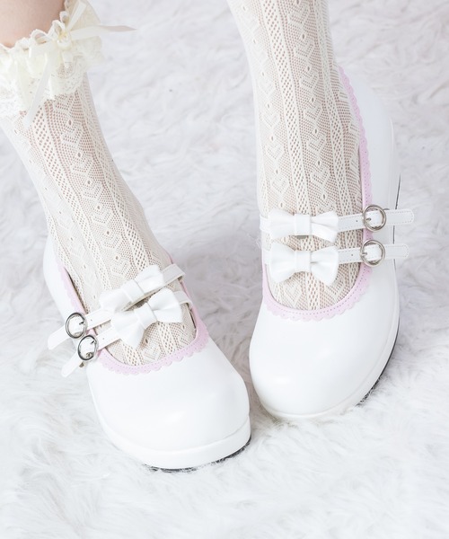 BODYLINE（ボディライン）の「リボンダブルストラップ ウェッジソールシューズ（パンプス・レディース・レッド/サックスブルー/ブラック×ホワイト/ブラック×ブラック/ホワイト×ピンク・24.0cm/22.5cm/23.5cm/24.5cm/23.0cm）」の2枚目の写真