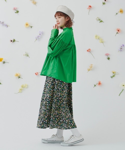 MERLOT（メルロー）の「おはなギャザースカート（スカート・レディース・ホワイト/ブラック/グリーン・FREE）」の16枚目の写真