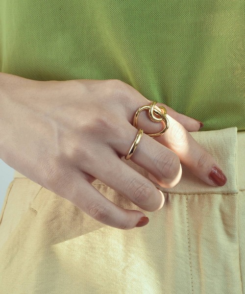 GOLDY(ゴールディ)の「ジオメトリック サークル クロス セット リング(リング・レディース・シルバー/ゴールド・FREE)」の9枚目の写真