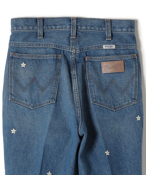 SHIPS（シップス）の「Wrangler:エンブロイダリーフレアデニム（その他パンツ・レディース・ライトブルー・SMALL/MEDIUM）」の5枚目の写真