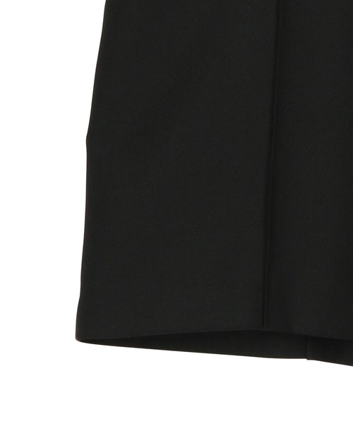 ADAM ET ROPE'(アダムエロペ)の「【サステナブル】ハーフパンツ(その他パンツ・レディース・ホワイト/ブラック・38/36)」の8枚目の写真