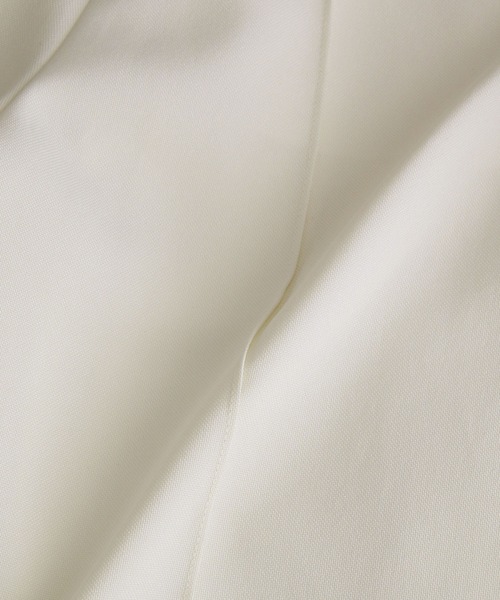 ADAM ET ROPE'(アダムエロペ)の「【サステナブル】ハーフパンツ(その他パンツ・レディース・ホワイト/ブラック・38/36)」の10枚目の写真