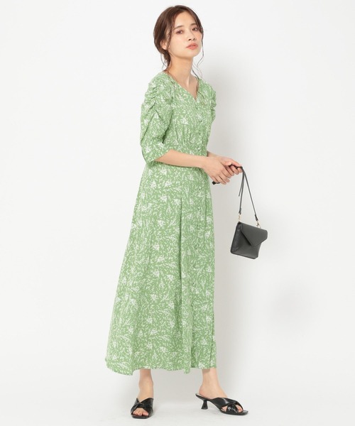 mysty woman（ミスティウーマン）の「袖コンシャスエンパイアワンピ 275295（ワンピース・レディース・アイボリー/グリーン系その他/ブラック/ブラック系/ベージュ/グリーン・FREE）」の15枚目の写真