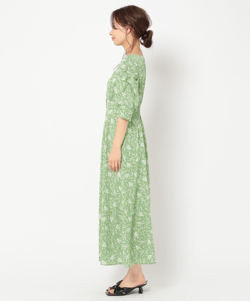 mysty woman（ミスティウーマン）の「袖コンシャスエンパイアワンピ 275295（ワンピース・レディース・アイボリー/グリーン系その他/ブラック/ブラック系/ベージュ/グリーン・FREE）」の17枚目の写真