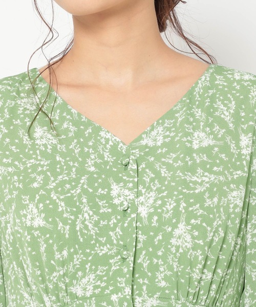 mysty woman（ミスティウーマン）の「袖コンシャスエンパイアワンピ 275295（ワンピース・レディース・アイボリー/グリーン系その他/ブラック/ブラック系/ベージュ/グリーン・FREE）」の19枚目の写真