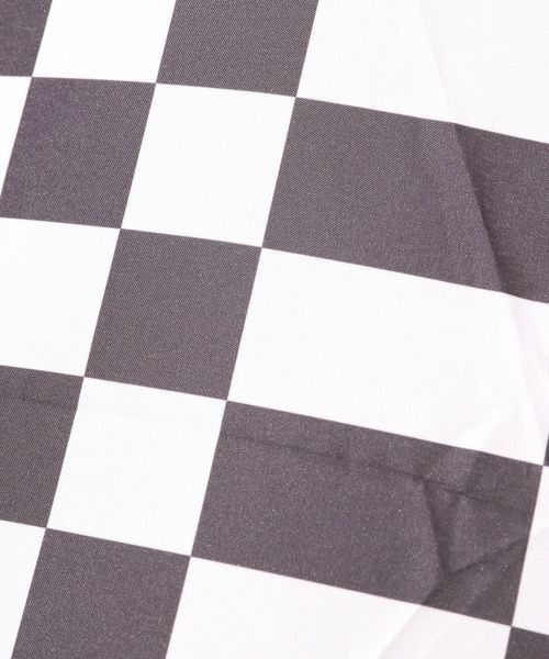 JEANASIS（ジーナシス）の「アソートガラオリタタミカサ（折りたたみ傘・レディース・ホワイト系その他/ブラック系その他/ブルー系その他/ゼブラ・FREE）」の6枚目の写真