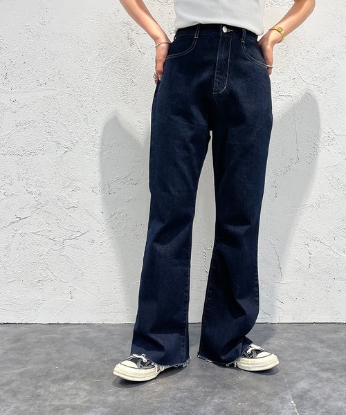 apres jour mignon（アプレジュールミニョン）の「カットオフデニムパンツ【ZOZOTOWN限定アイテム】（デニムパンツ・レディース・ブラック/ダークブルー/サックスブルー・MEDIUM/SMALL/LARGE/X-LARGE）」の17枚目の写真