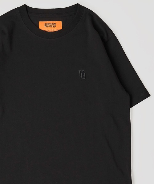 UNIVERSAL OVERALL(ユニバーサルオーバーオール)の「【UNIVERSAL OVERALL】EMBROIDERY TEE / ワンポイント刺繍半袖Tシャツ(Tシャツ/カットソー・メンズ・ブラック/グレー/グリーン/ネイビー/ホワイト・X-LARGE/MEDIUM/LARGE/SMALL)」の3枚目の写真