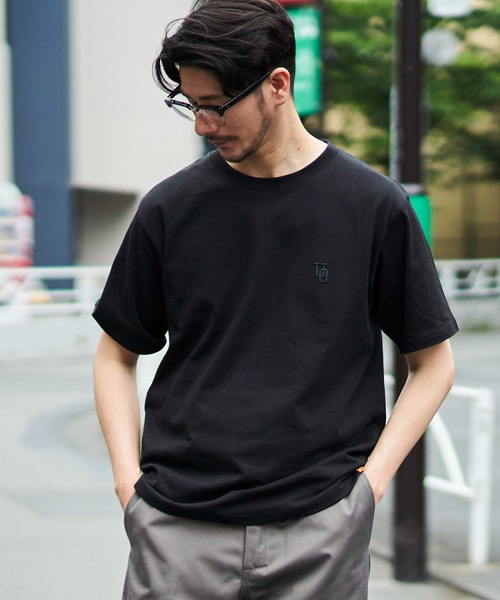 UNIVERSAL OVERALL(ユニバーサルオーバーオール)の「【UNIVERSAL OVERALL】EMBROIDERY TEE / ワンポイント刺繍半袖Tシャツ(Tシャツ/カットソー・メンズ・ブラック/グレー/グリーン/ネイビー/ホワイト・X-LARGE/MEDIUM/LARGE/SMALL)」の12枚目の写真